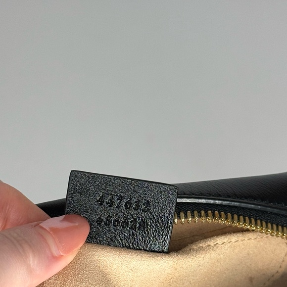 Gucci Marmont Crossbody - Picture 13 of 13